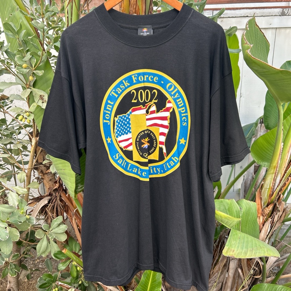 Vintage 2002 Joint Task Force Olympics Salt Lake City Utah Graphic T-Shirt Sz XL